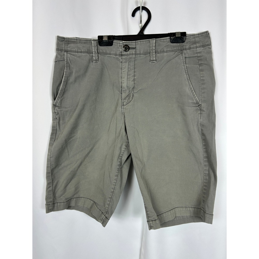 American Eagle Slim Fit Chino Shorts Gray Flat Front Casual Summer Mens Size 32